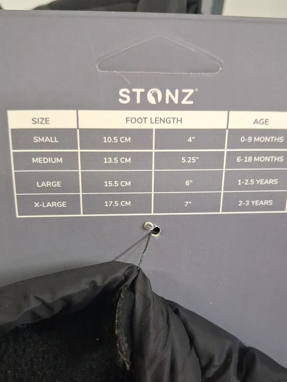 NWT Stonz Puffer Booties - Toddler Black